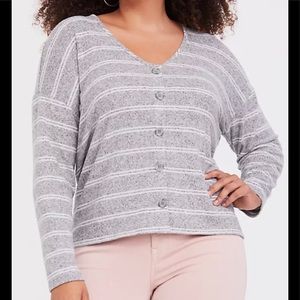 Torrid gray and white striped long sleeve boyfriend Hacci top.